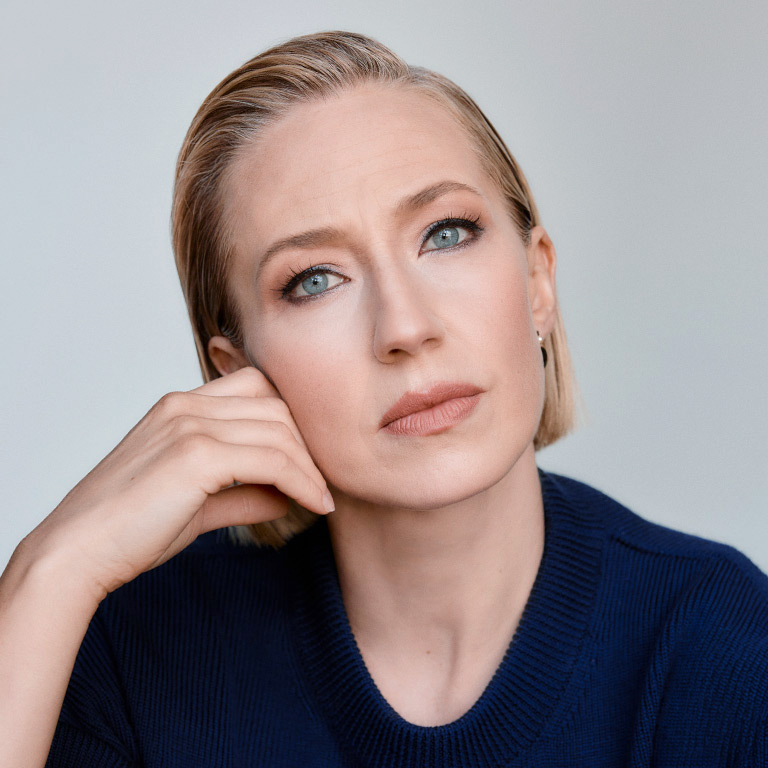 Carrie Coon
