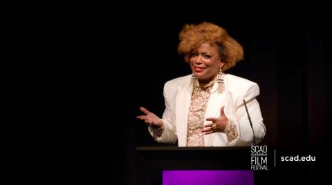Play "Aunjanue Ellis" video